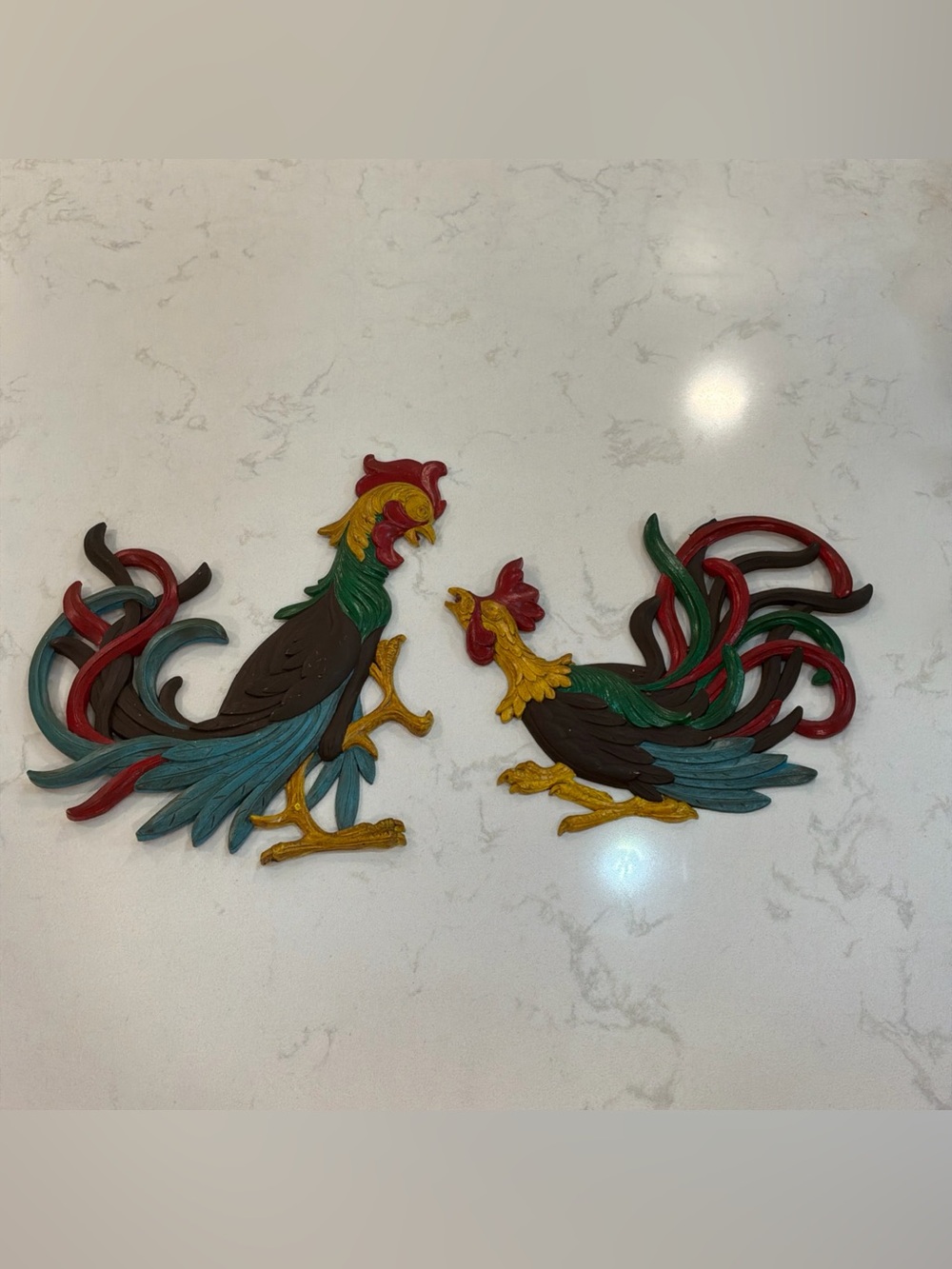 Vtg Syroco Colorful Roosters Wall Hanging Country Farhmhouse Decor MCM 1965